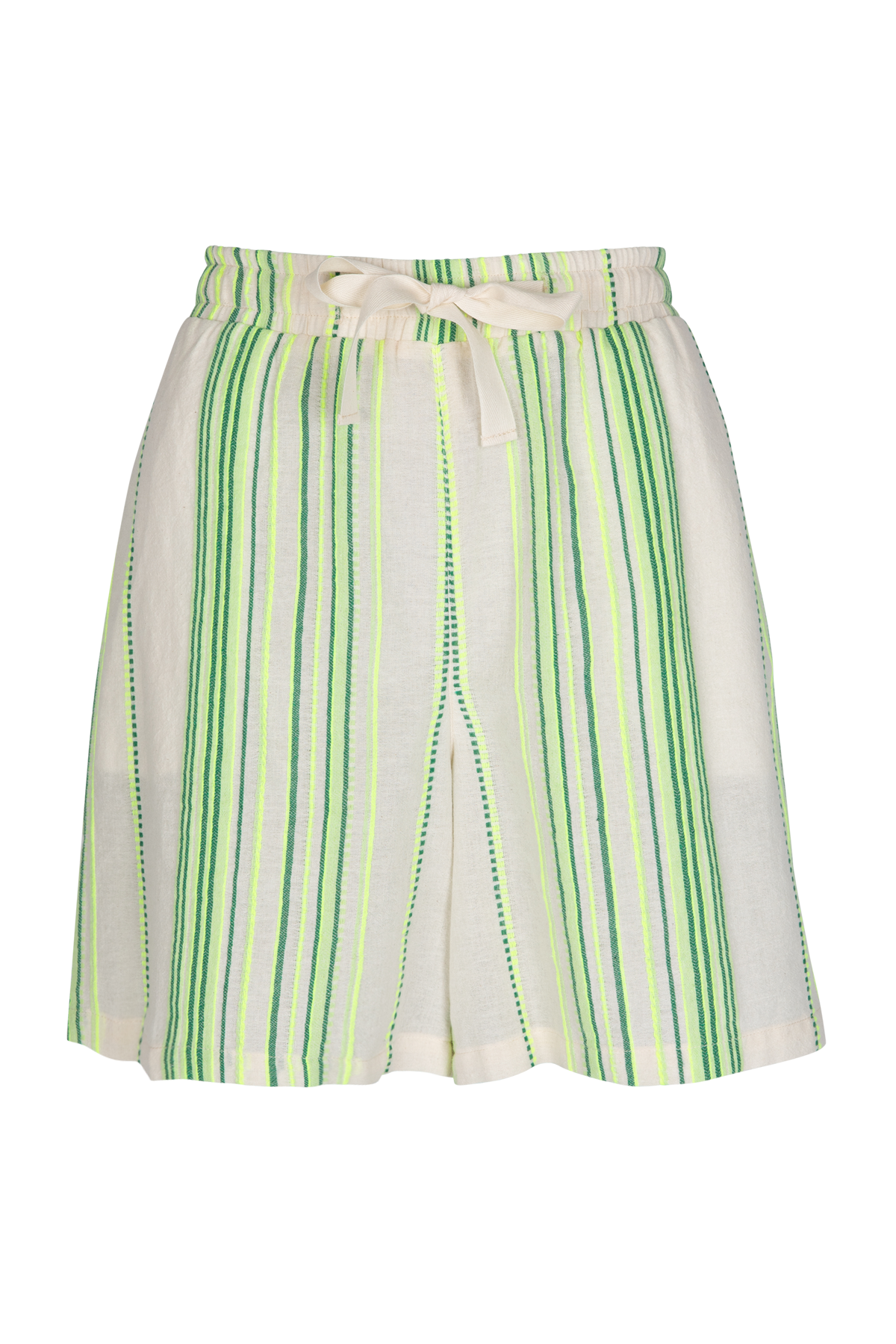 8125 BW SHORT