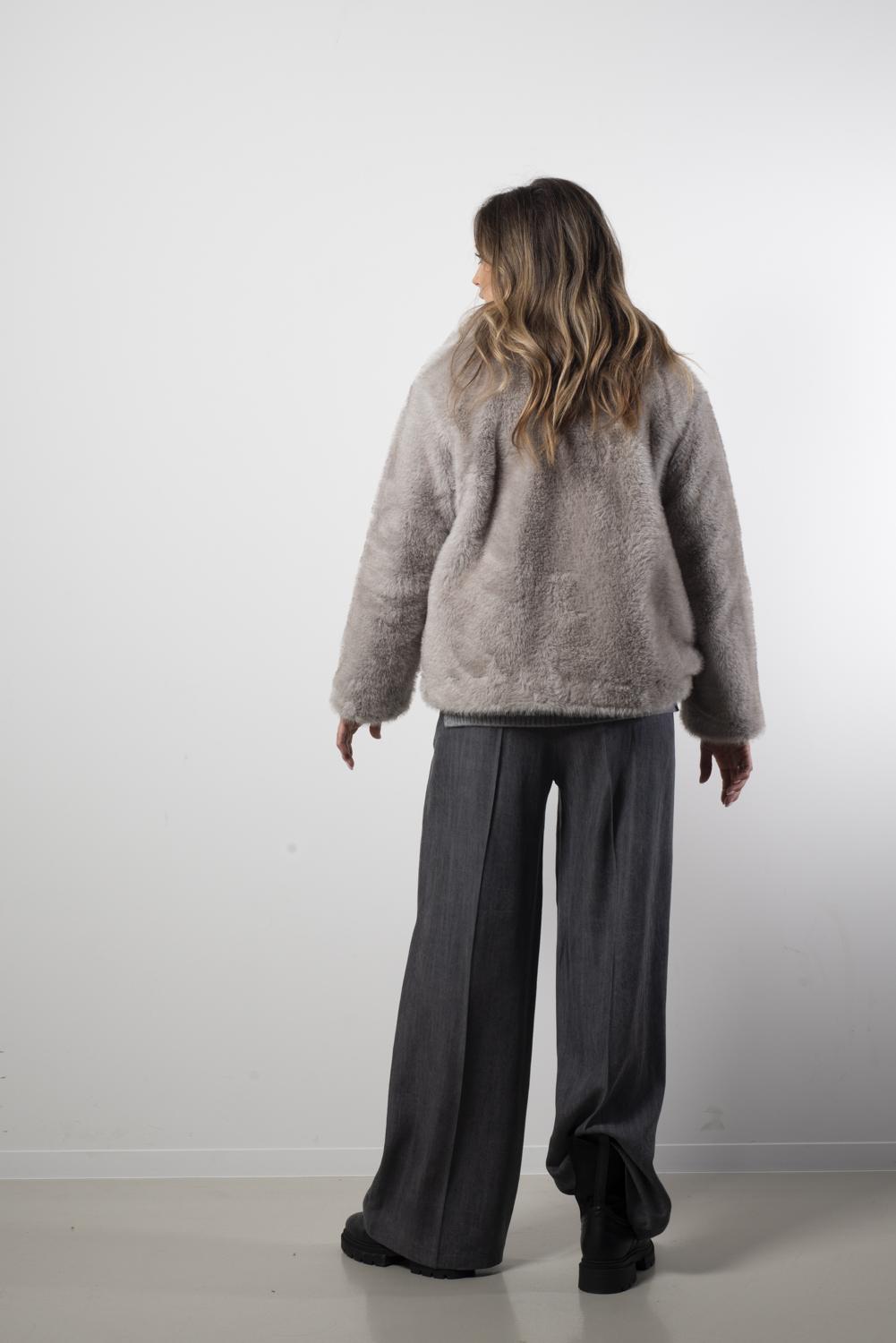 OLMINA-4558-700