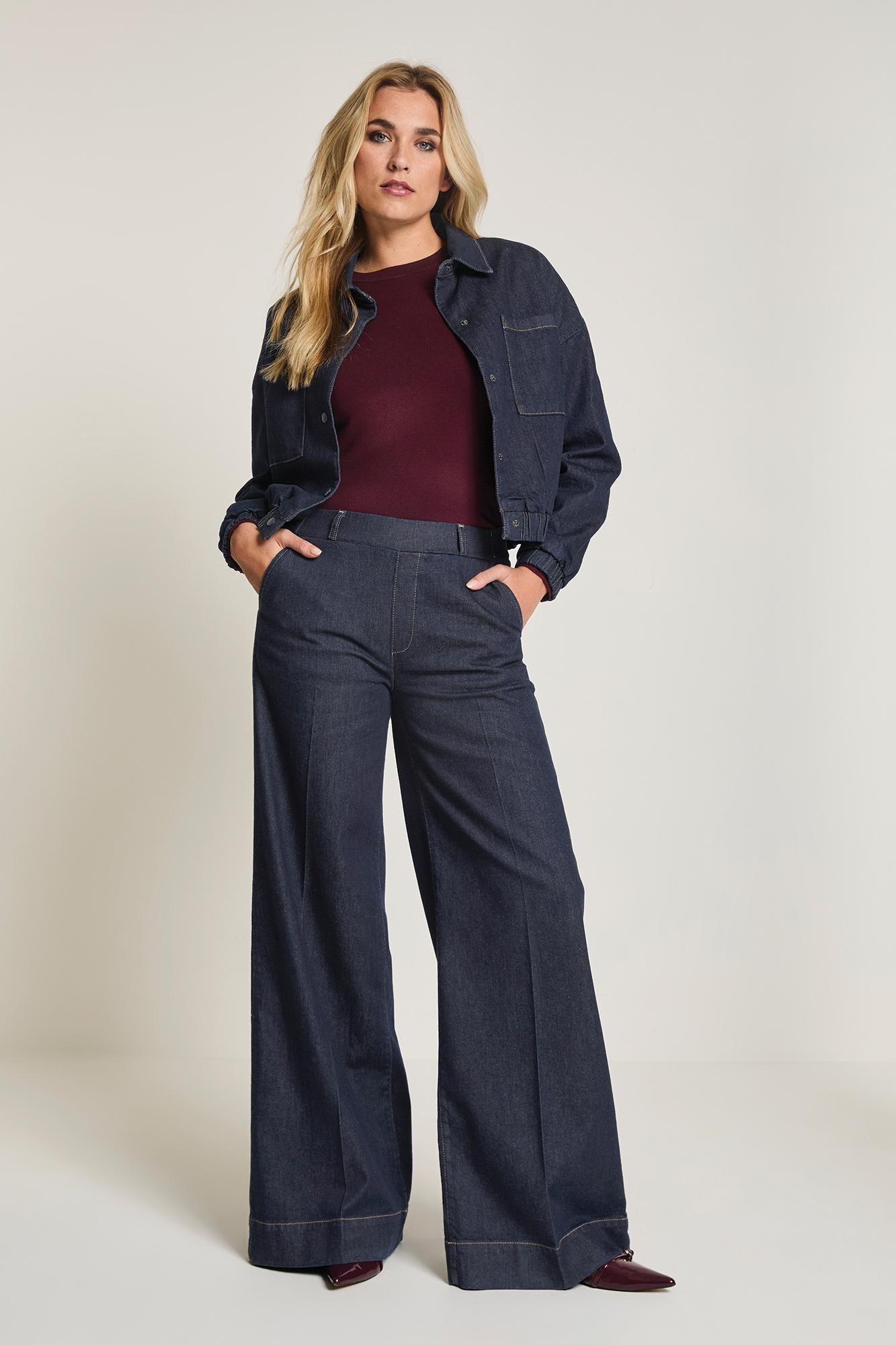 LIZZY/FW251.212370-D156/DAILY