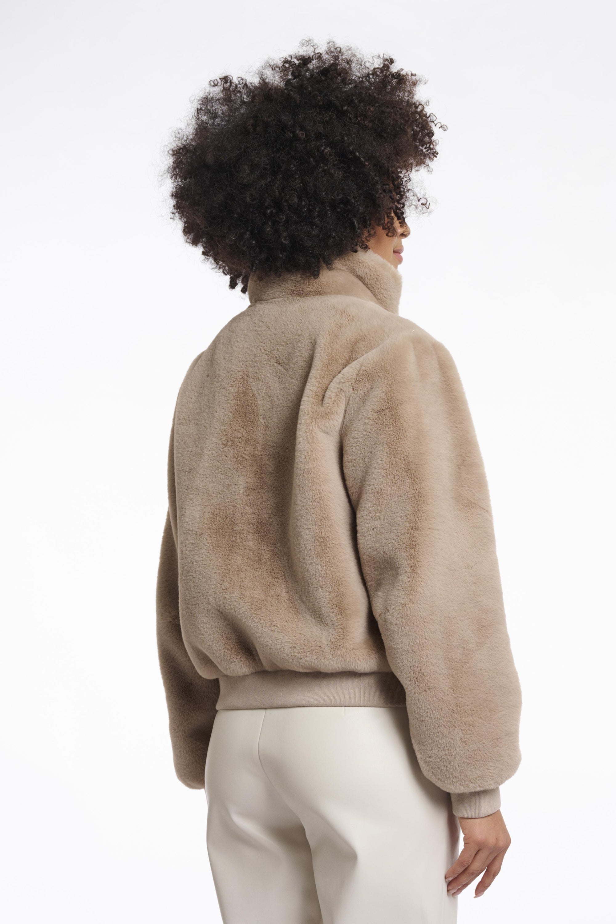 AMBRA.7002511/FAUX FUR JACKET