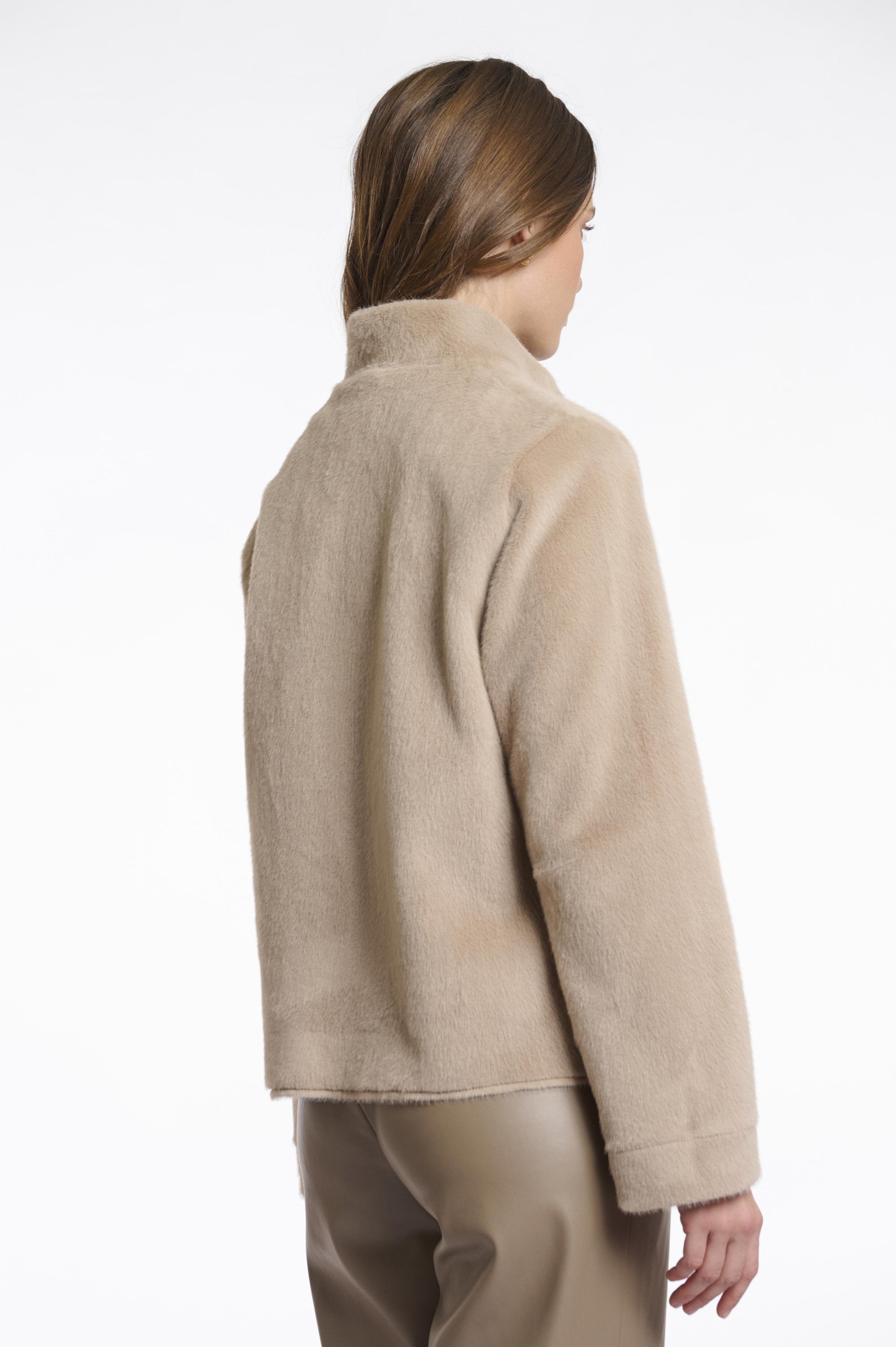 MADAI.7002511/FAUX FUR JACKET