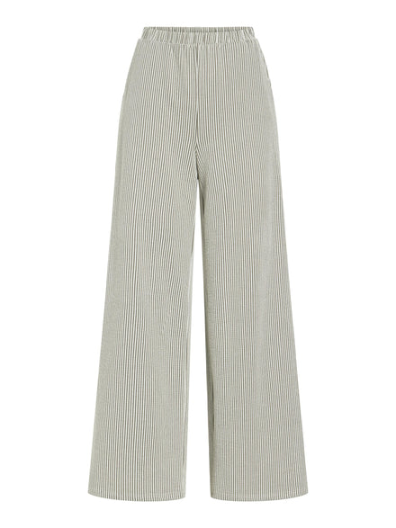 Broek - Vila