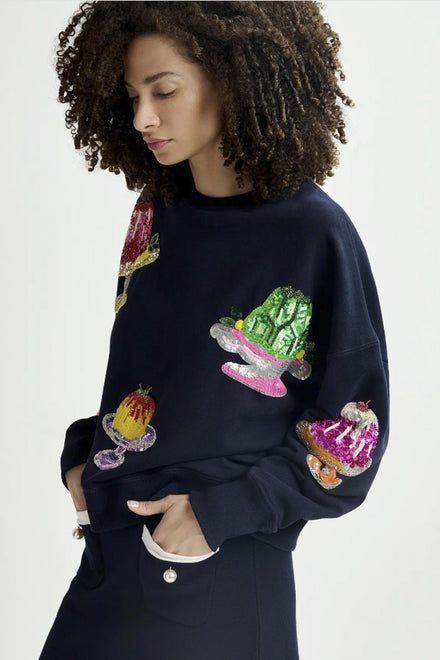HAKE CAKE/EMBO SWEATSHIRT