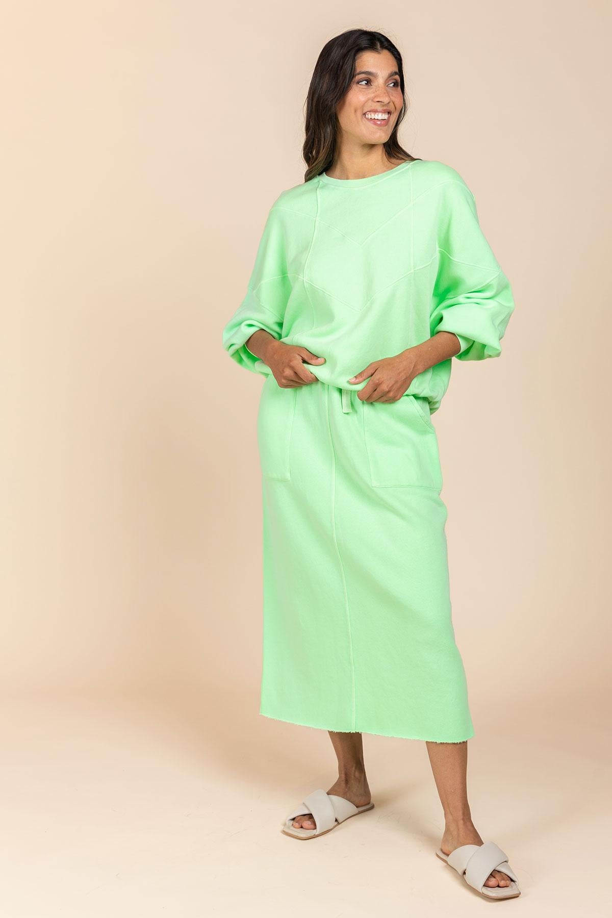 8047 CAM SKIRT