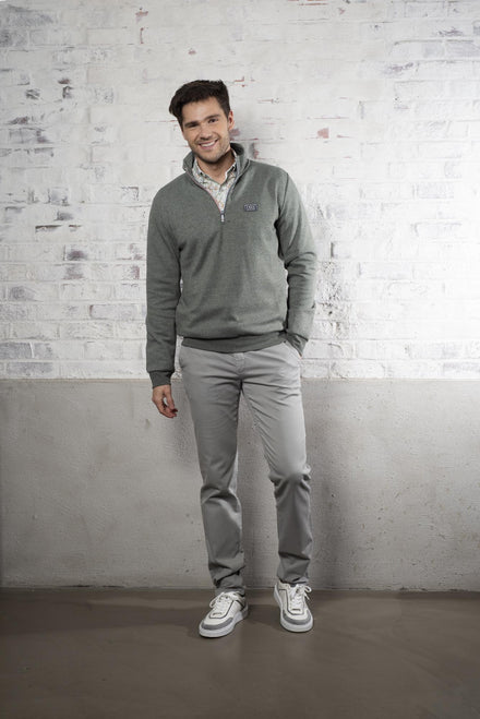 Pull/Sweater - NZA New Zealand Auckland