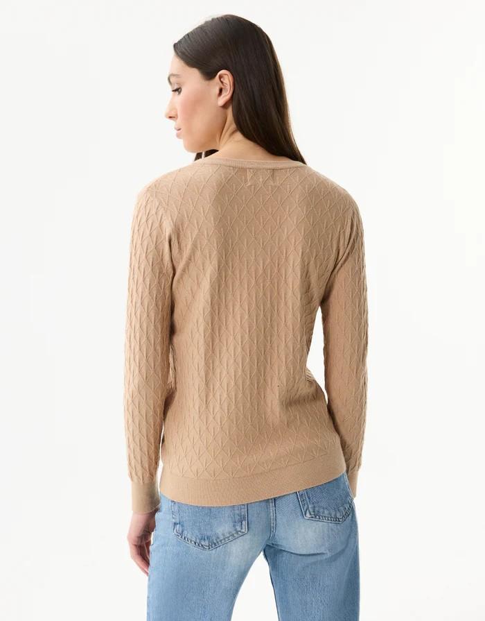 AW133