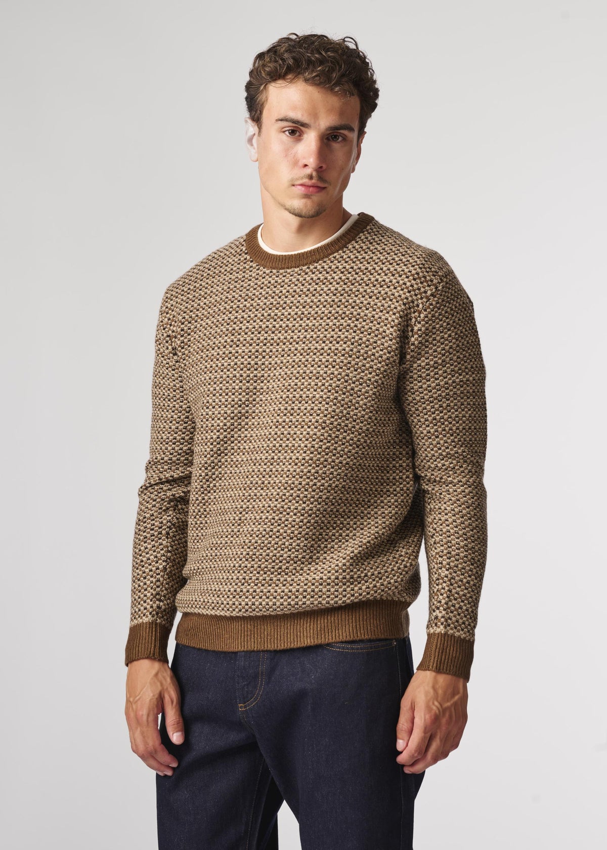 BKW572-L232