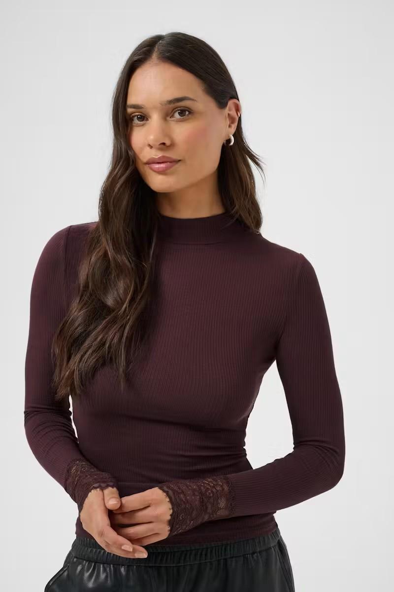 KAOMI TURTLENECK