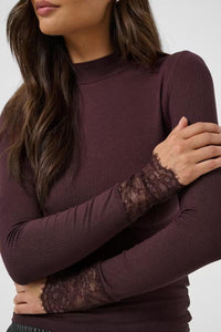 KAOMI TURTLENECK