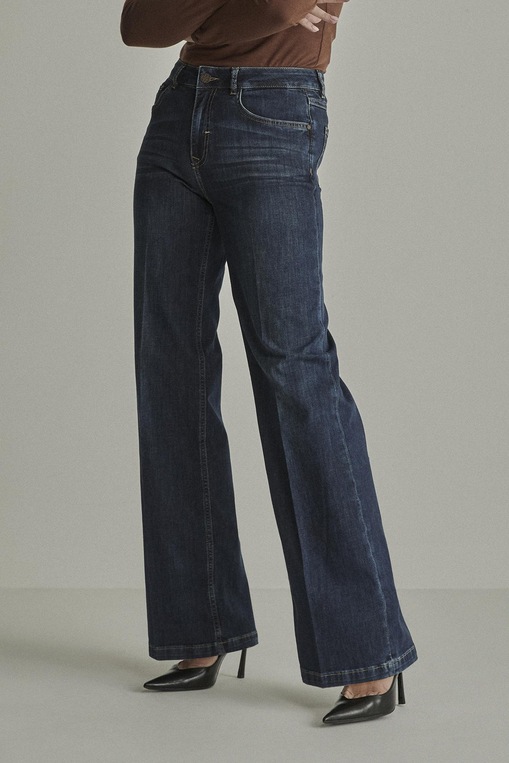 FW261.266207-D209/MIRA