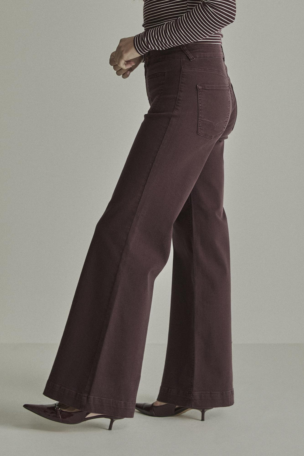 FW261.281451/SHARON