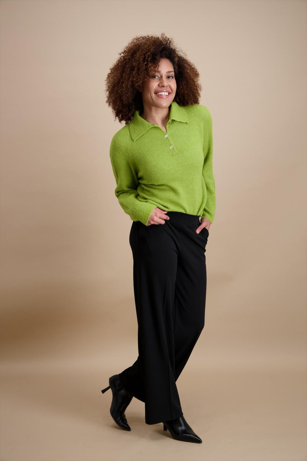 842206